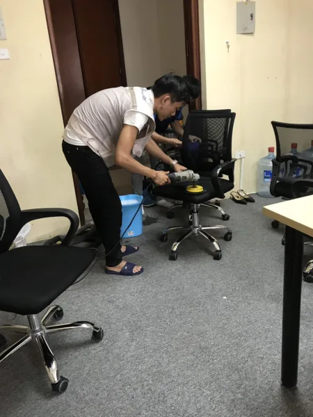 Dịch vụ vệ sinh ghế, sofa tại nhà